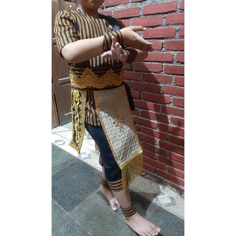 Baju Tari Anak TK dan SD