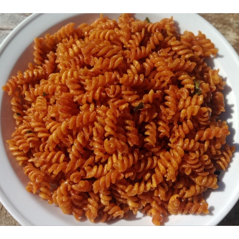 

MAKARONI KRIWIL ATAU SPIRAL KEMASAN 1 KG