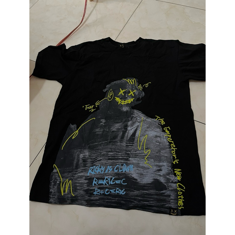Tee ricky is clown emperor black
