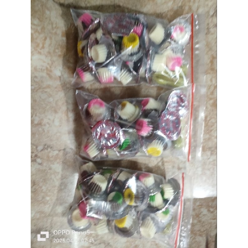 

coklat cup coklat choyo choyo pelangi