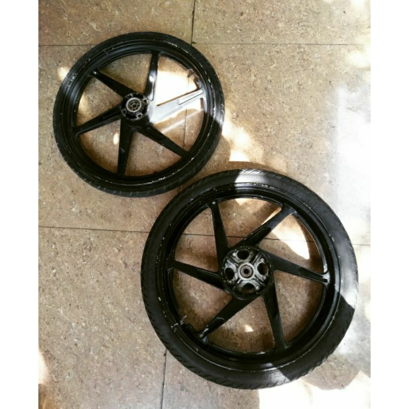 Velg Satria 2tak 2 Tak Lumba Hiu Original Suzuki