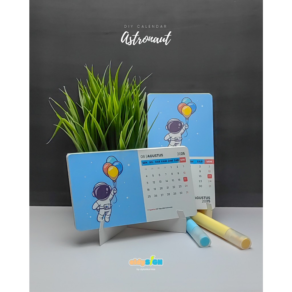 

Kalender 2025 DIY - Souvenir, Dekorasi, Hadiah Ulang Tahun & Pernikahan - Astronaut