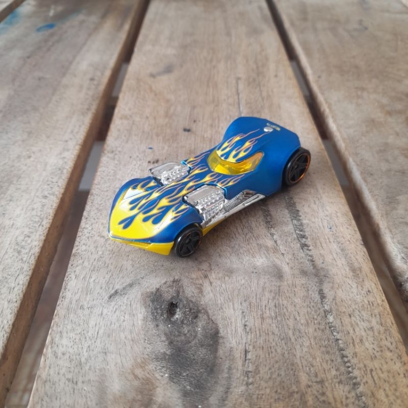 Hotwheels Twin Mill III Satin Blue