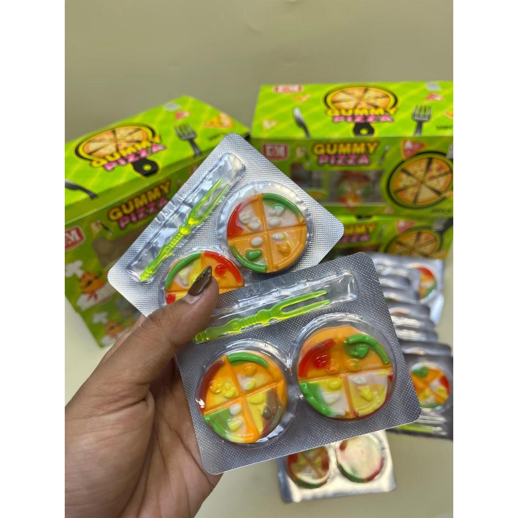 

DSM Gummy Pizza 1 Kotak isi 30 Pcs Permen Viral Aneka Rasa Buah Permen Lunak Gummy BPM RI HALAL Candy Food Snack Makanan Jelly Candy