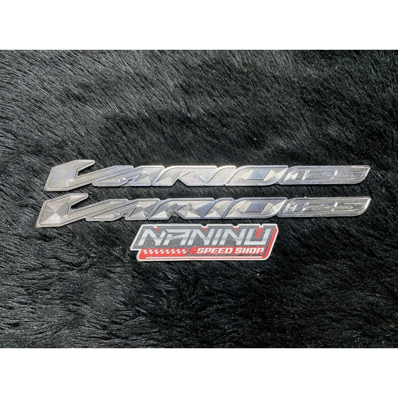 Emblem body vario 125 titanium