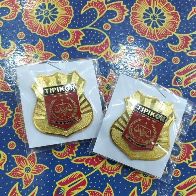 PIN KPK TIPIKOR Kuningan paku