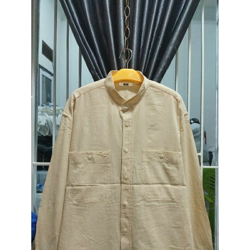 kemeja Uniqlo U kerah koko lengan panjang pria XL