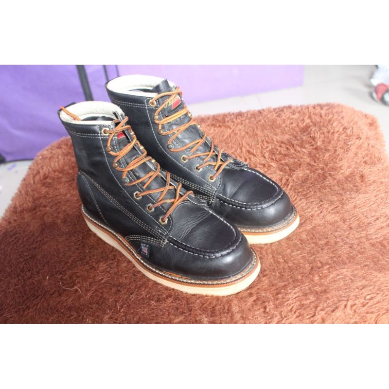 Sepatu hari raya mewah" Thorogood  boot high" Kulit upper ganas tebal tapak moctoe vibram size 7 D n