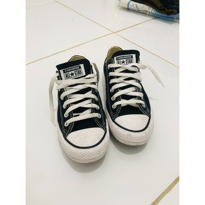 Converse Chuck Taylor All Star Ox Unisex Sneakers - Black (Original converse store) Size 41- Second