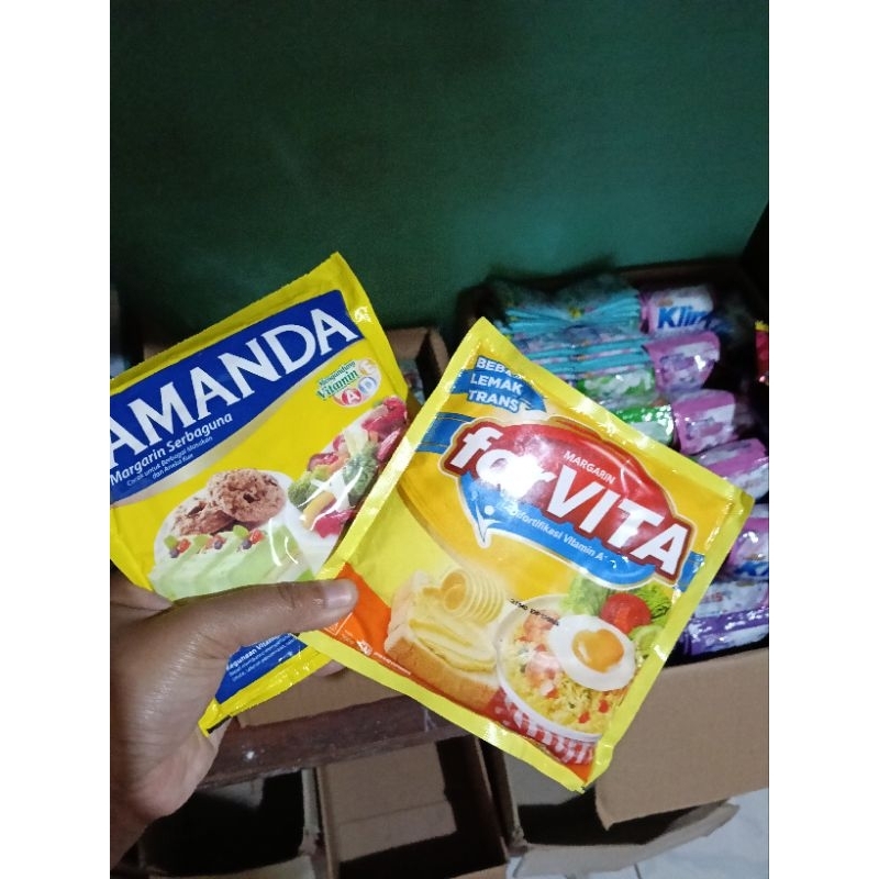 

MARGARIN AMANDA DAN FORVITA