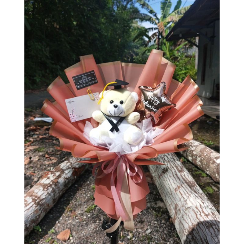 BUKET WISUDA/ BUKET BONEKA WISUDA/ BUKET BONEKA / Buket boneka balon voil/ buket graduation