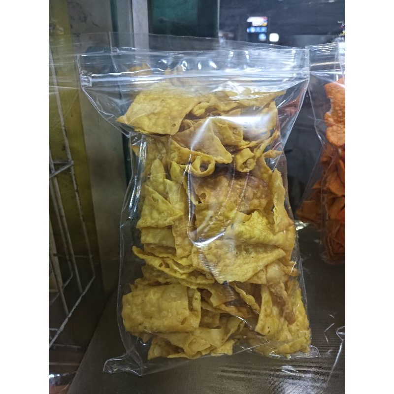 

keripik pangsit gurih -250gram