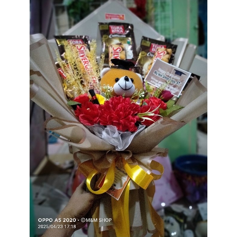 Aneka Buket Bunga,Uang,Snack Wisuda murah