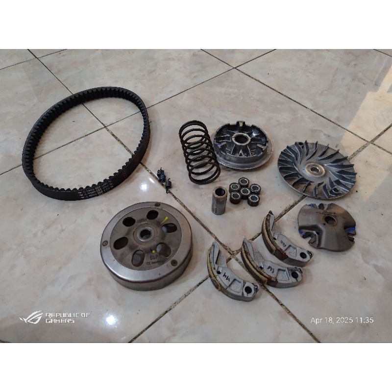 CVT set bekas copotan ori motor yamaha aerox new 2024 pemakaian 850km