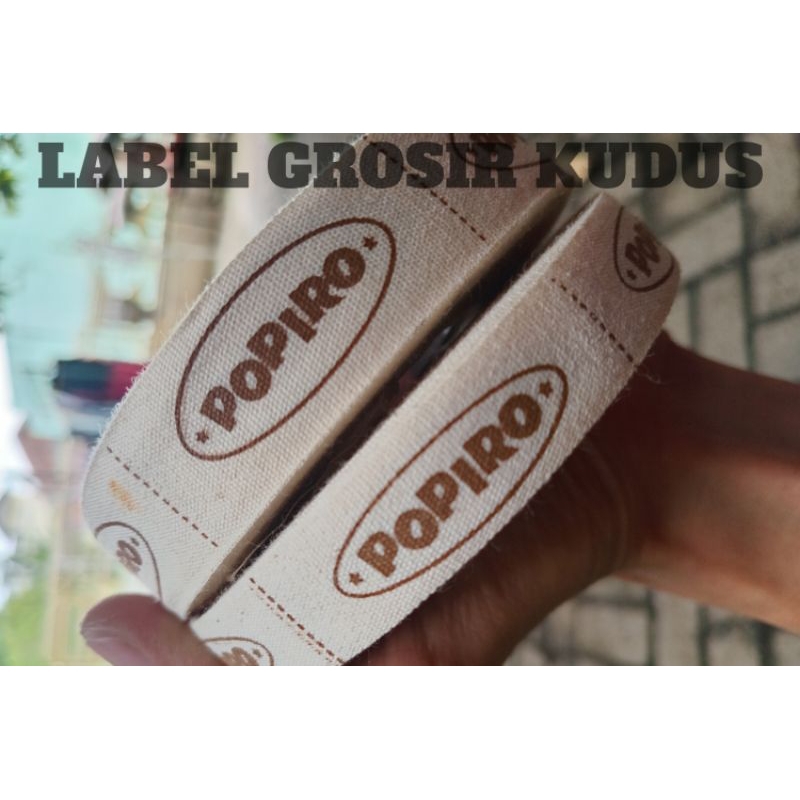 

Label Baju /Label Hijab /Label Woven Damask Subtitute