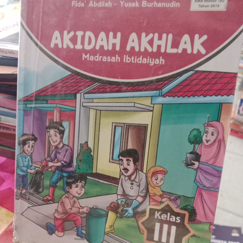 aqidah akhlak untuk MI kelas 3 kurikulum 2019