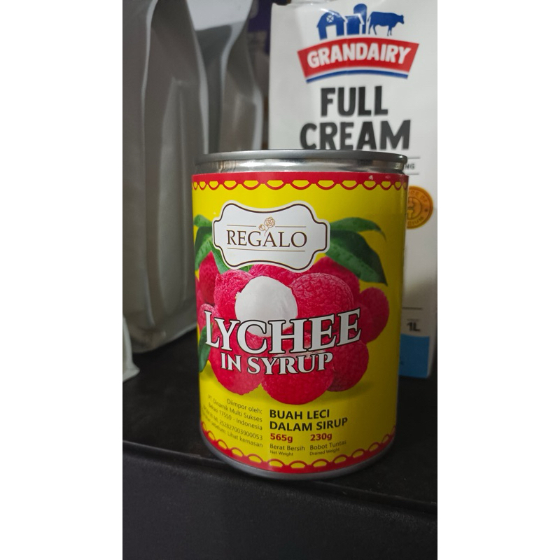 Regalo Lychee in Syrup - Buah Leci Dalam Sirup - Buah Lychee Kaleng Lychee Tea