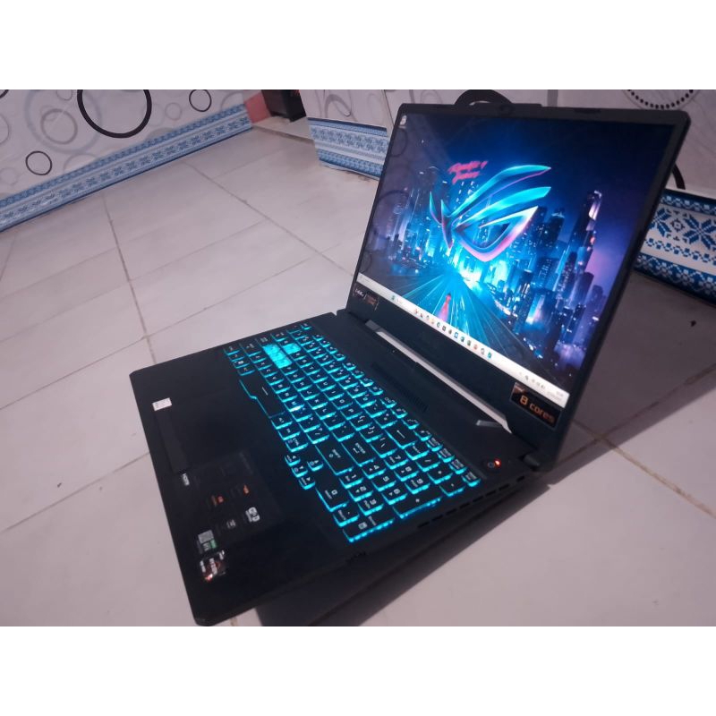 Asus RTX 3050 Ryzen 7 Ram 16GB  normal lancar