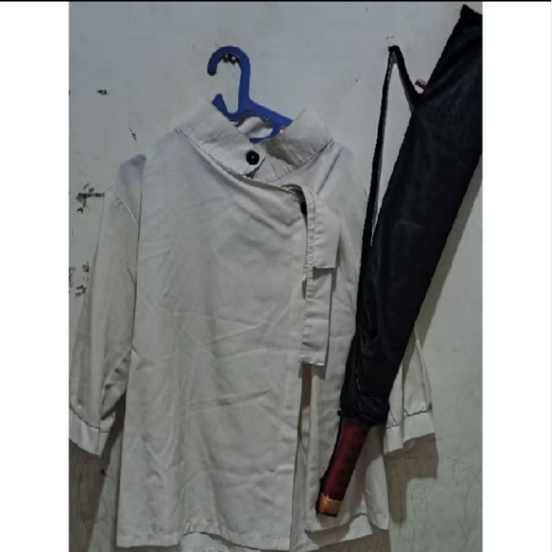 wts yuta okkotsu inc katana merah bahan kayu