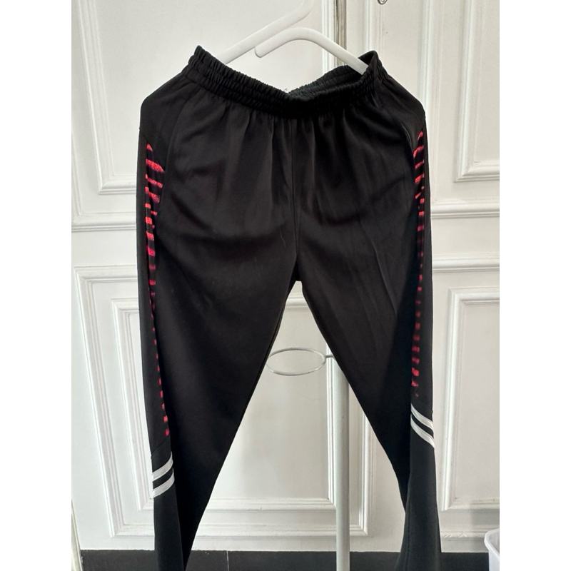 Preloved celana joger