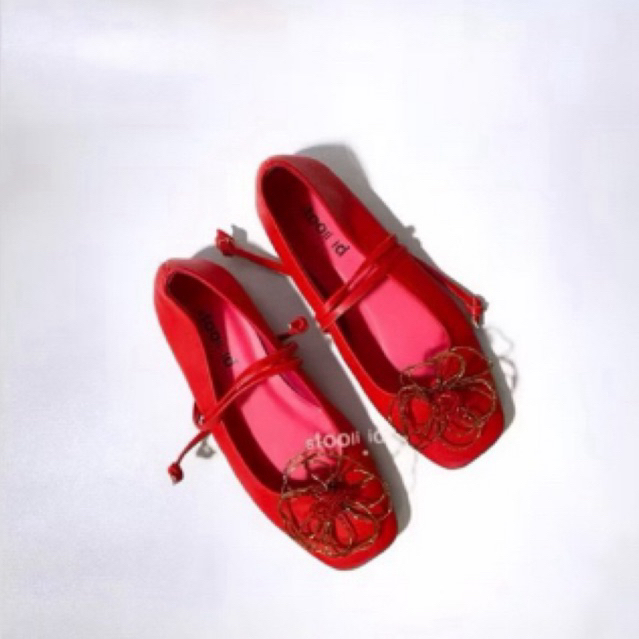 preloved flatshoes stooli.id