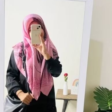 Hijab Segiempat NK Motif by Ning Nisaul Kamilah - byzula