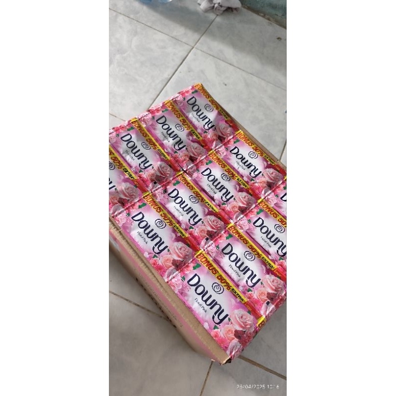 Downy Floral Pink Renceng isi 12 sachet