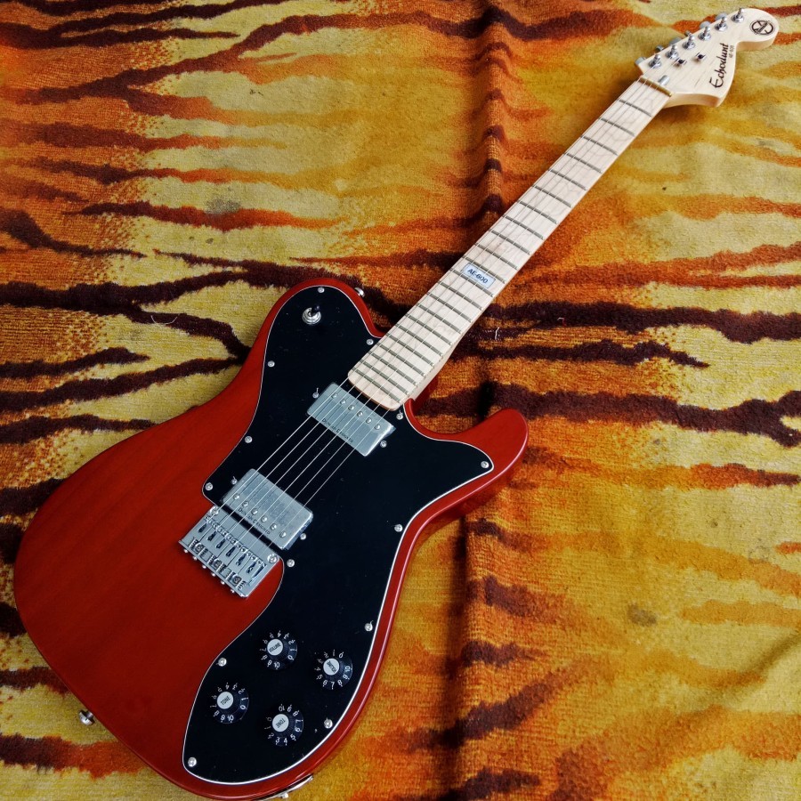 Gitar Elektrik Custom Fender Telecaster Deluxe Walnut Finish