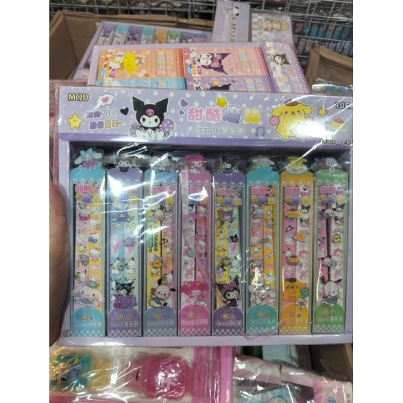 

1 BOX STICKER BINTANG SANRIO ISI 40 PAK