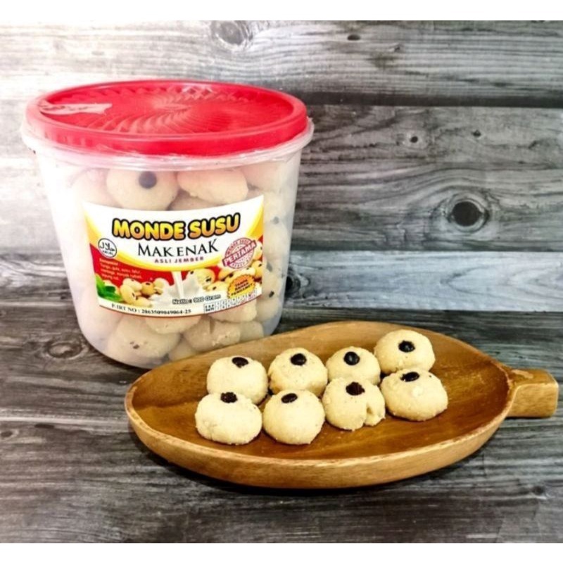 

MONDE SUSU MAK ENAK JEMBER