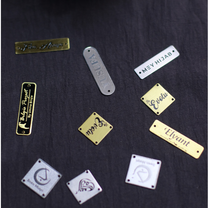 LABEL HIJAB PLAT BESI