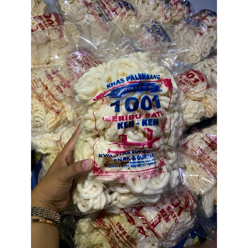 

Kemplang (Goreng) Keriting Sanggul Palembang Asli Kualitas Super 250 gram | Halal MUI | 1001 (Seribu Satu) Ken - Ken
