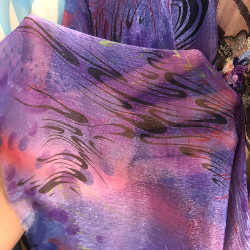 kain sifon sutra motif - kain sifon sutra motif abstrak - kain sifon sutra motif impor - kain sifon 