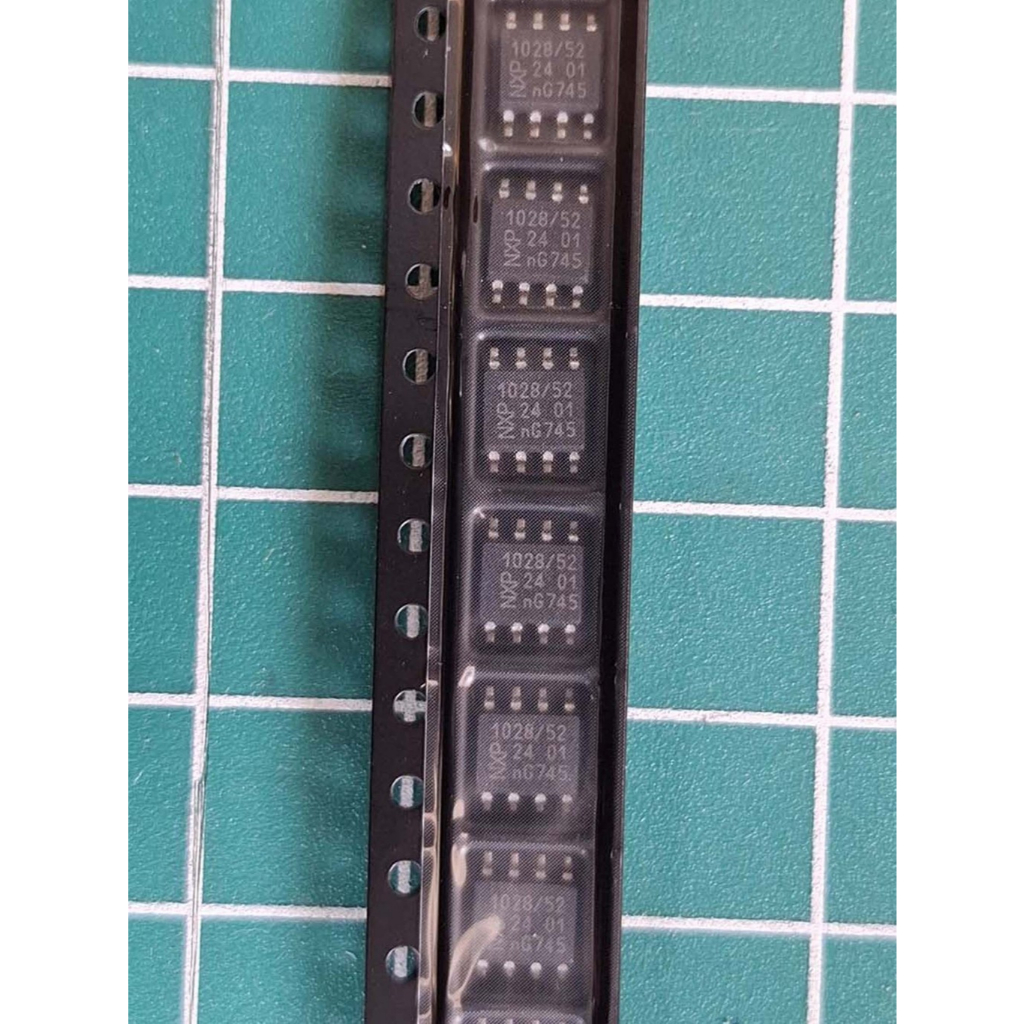 ic chip TJA 1028 TJA1028 ECU Car Voltage Regulator  3.3 V and 5.0 V