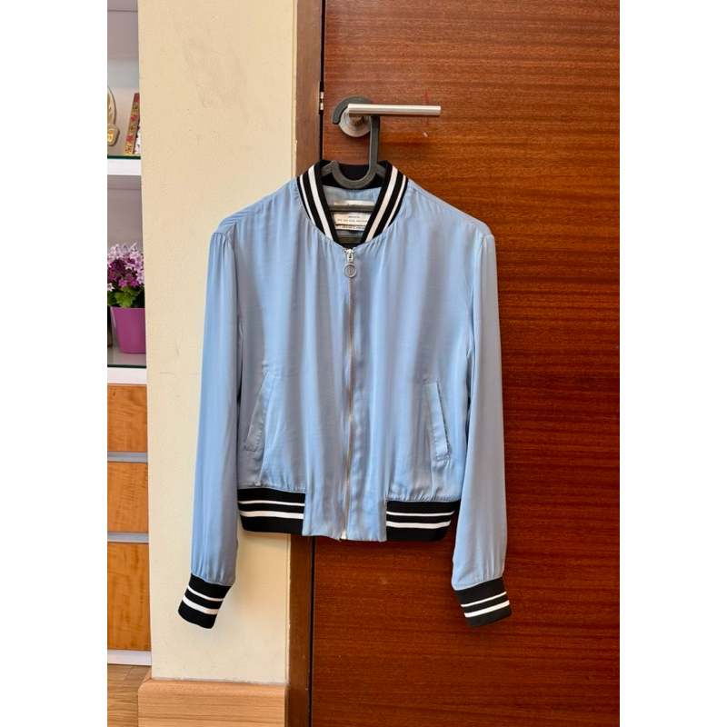 Preloved Jaket/Blazer wanita. Bershka size S