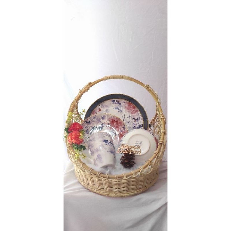 SET HAMPERS PIRING KERAMIK | PIRING CANTIK | SET HAMPERS NIKAHAN | SET HAMPERS ULTAH