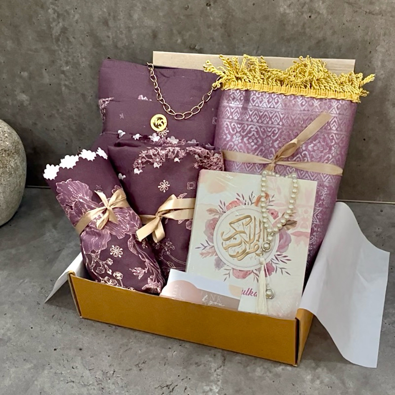 HOT DEALS Serah Studio - Paket Mukena Alquran lengkap mahar pernikahan Seserahan Mukena Mewah