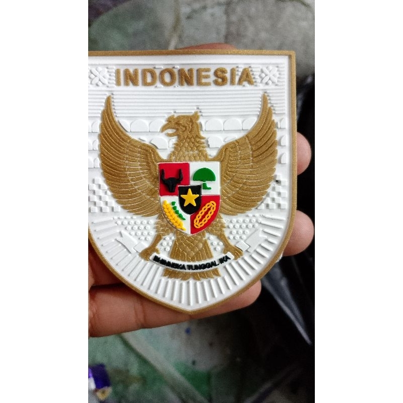 logo patch rubber emblem timnas 3D timbul bahan karet rubber