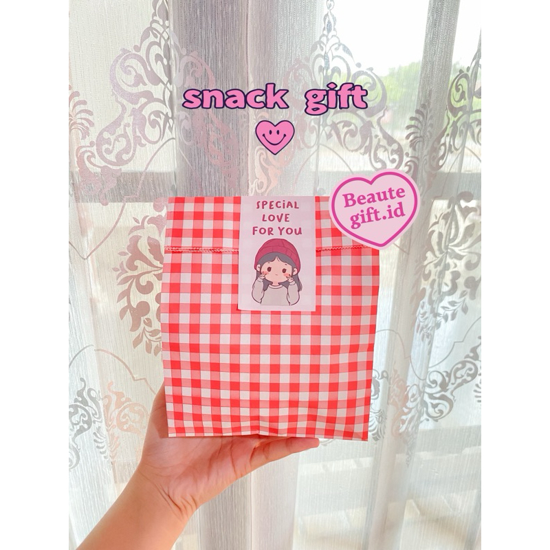 

Snack gift | Snack box | Snack random | snack hampers | Kado ultah | Hampers ulang tahun