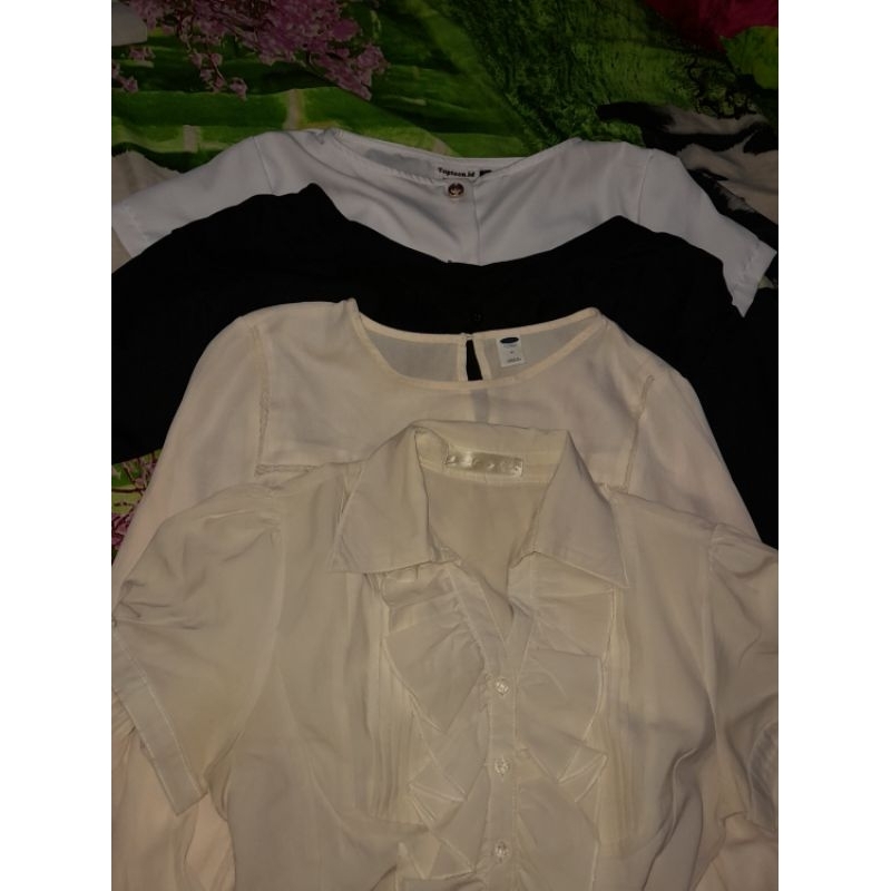 PRELOVED BRAND TOPTEEN OLD NAVY BLOUSE SABRINA KEMEJA TSHIRT OUTER CROPTOP