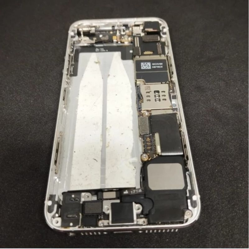 Mesin Apple IPhone 5S [Tested]