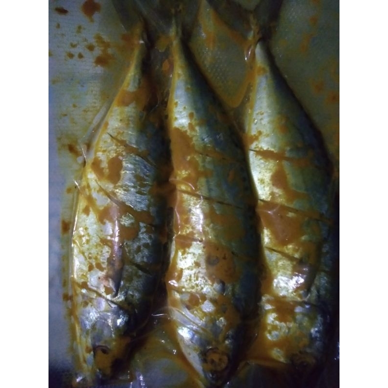 

Ikan Banjar bumbu kuning