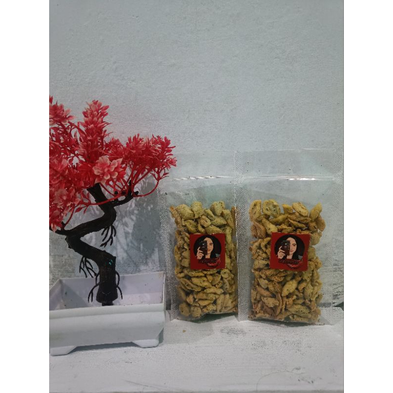 

500gr Kue bawang renyah Original dan seblak kering pedes mantap ORIGINAL