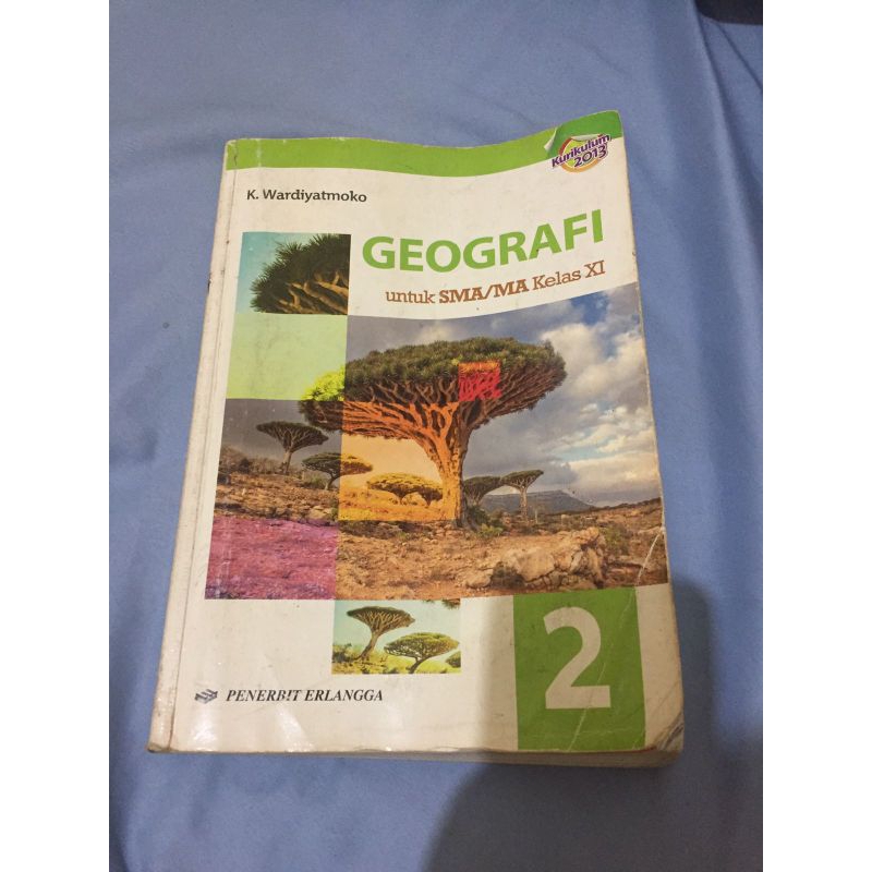 Buku geografi kelas 11 penerbit Erlangga k.wardiyatmoko
