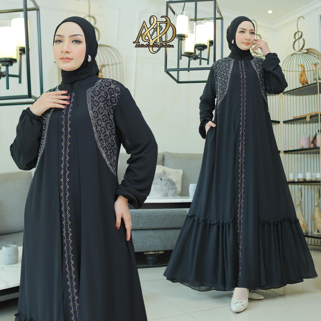 Terbaru Gamis abaya hitam putih Aplikasi Payet Swarovski - Innara Gamis