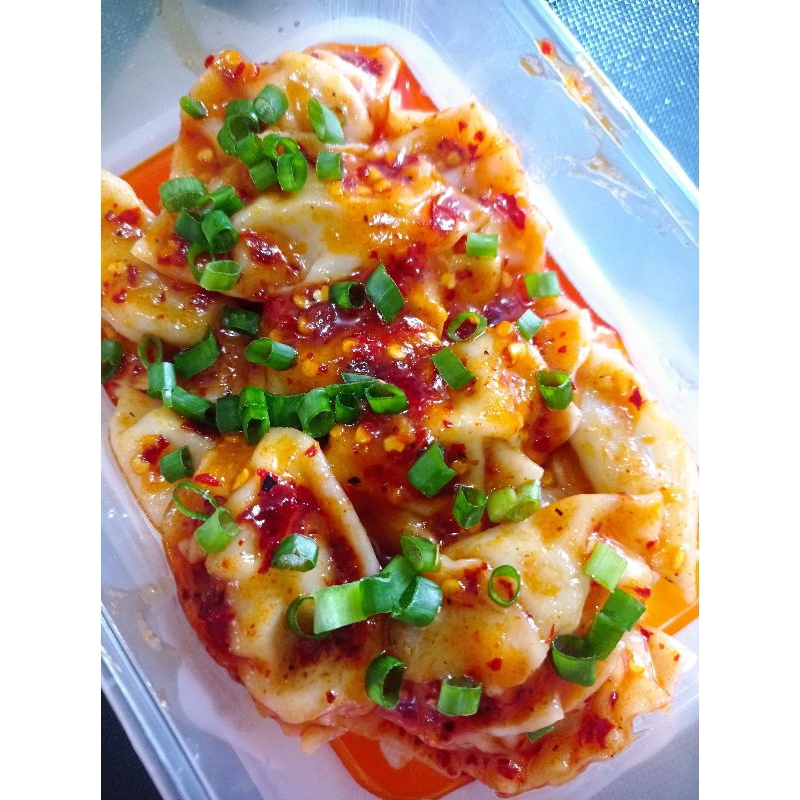 

Wonton Ayam Chilli Oil/Gyoza ayam Isi 10
