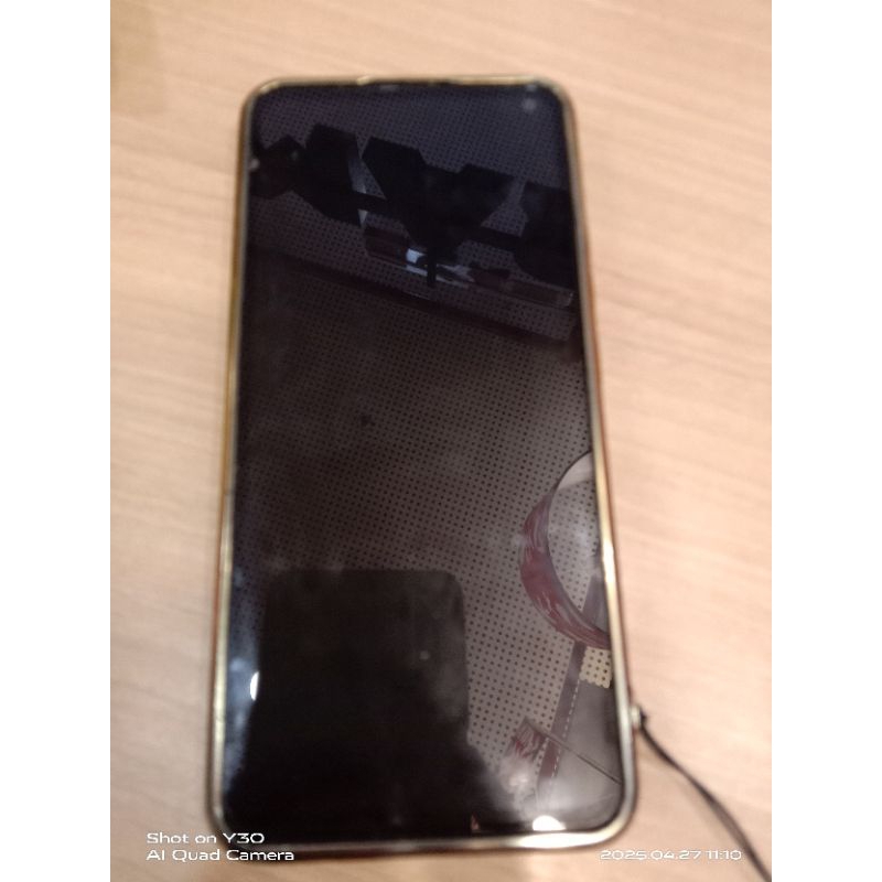 hp second vivo v19