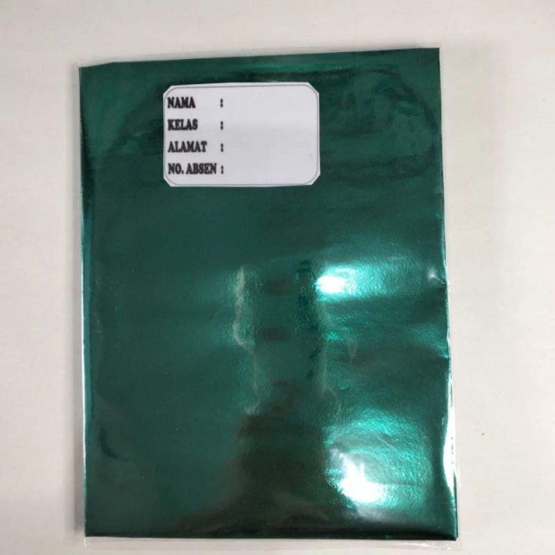 

buku tulis sudah disampul sukung warna hijau gelap dan sampul plastik