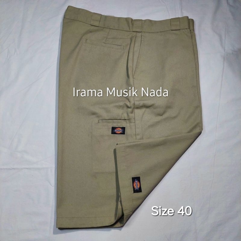 Dickies Short Pants Loose Fit Khaki 40