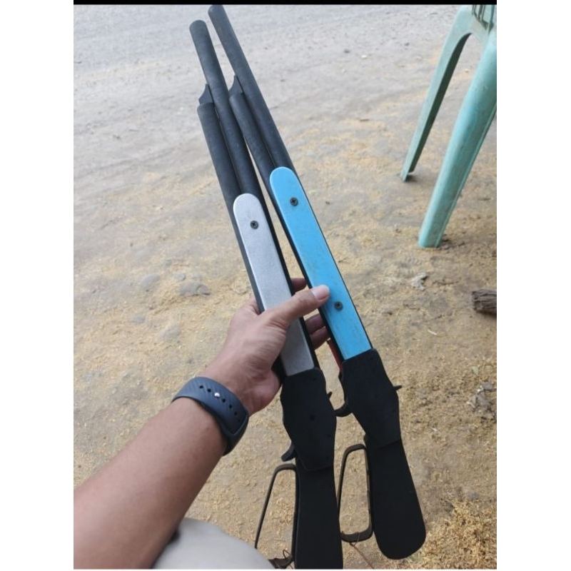 Tembakan Sotgan Kayu